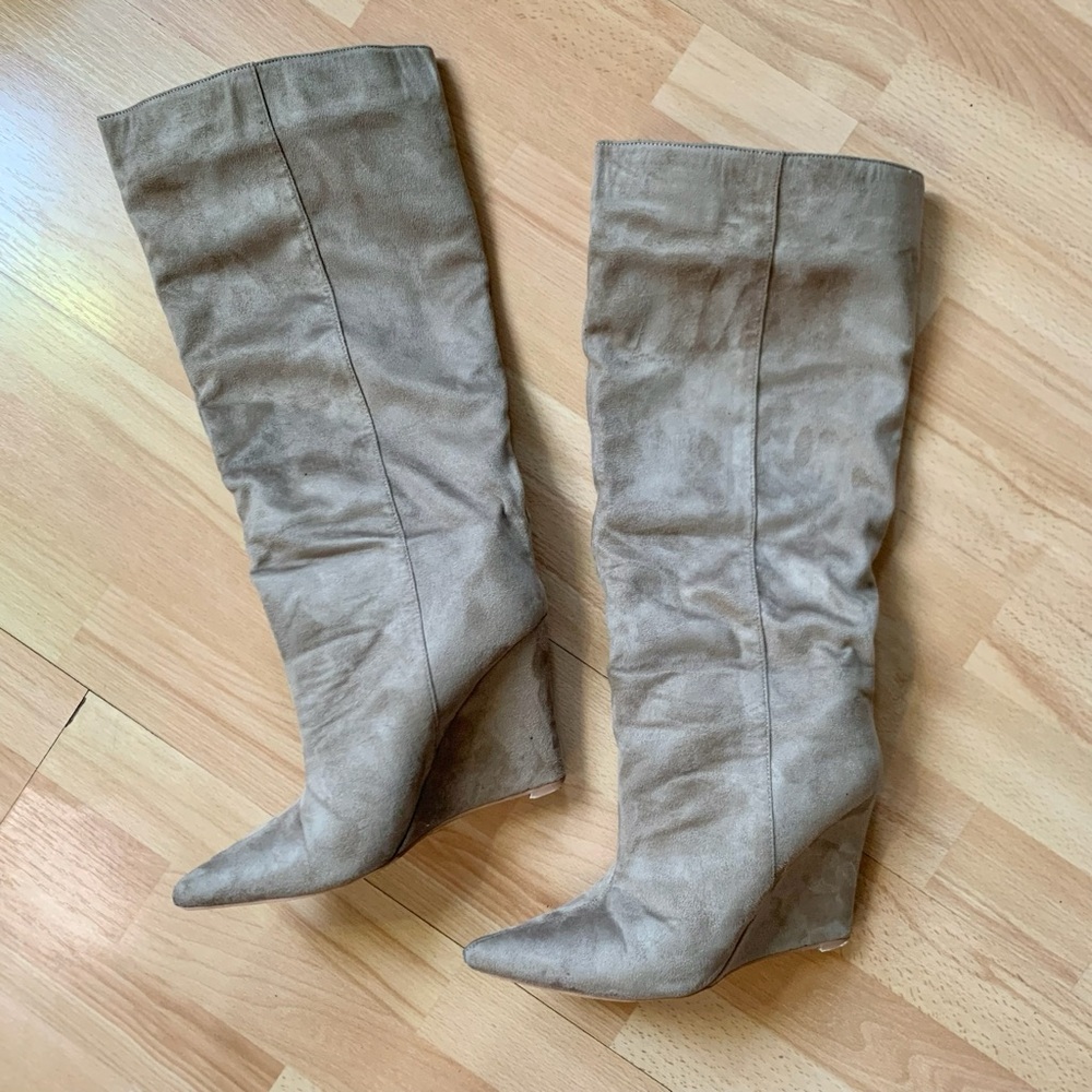 Stylish beige slouchy Knee-High Wedge Boots in faux suede PLT tan